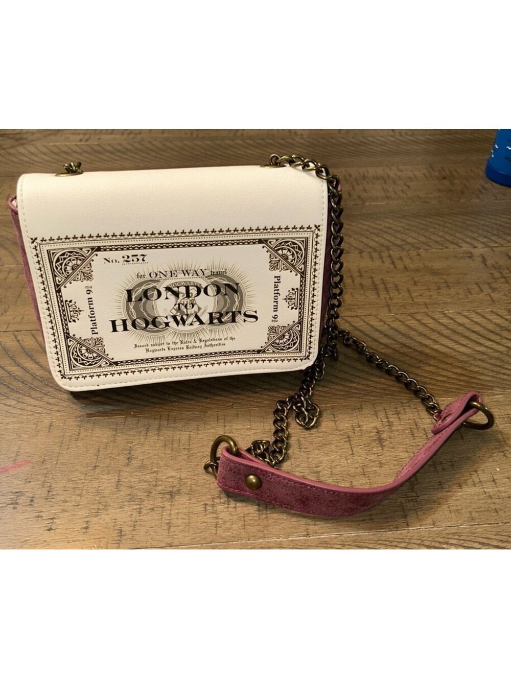 Loungefly Harry Potter Hogwarts Express Ticket Crossbody Bag - Picture 2 of 7